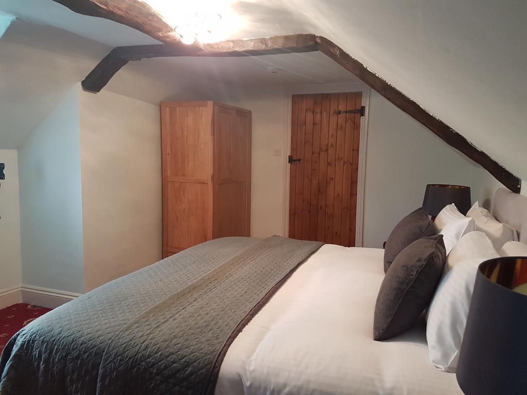 Churston Court Hotel Churston Ferrers Экстерьер фото