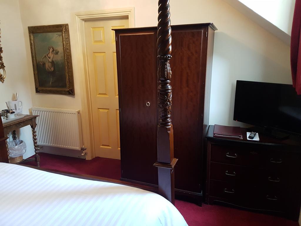 Churston Court Hotel Churston Ferrers Экстерьер фото
